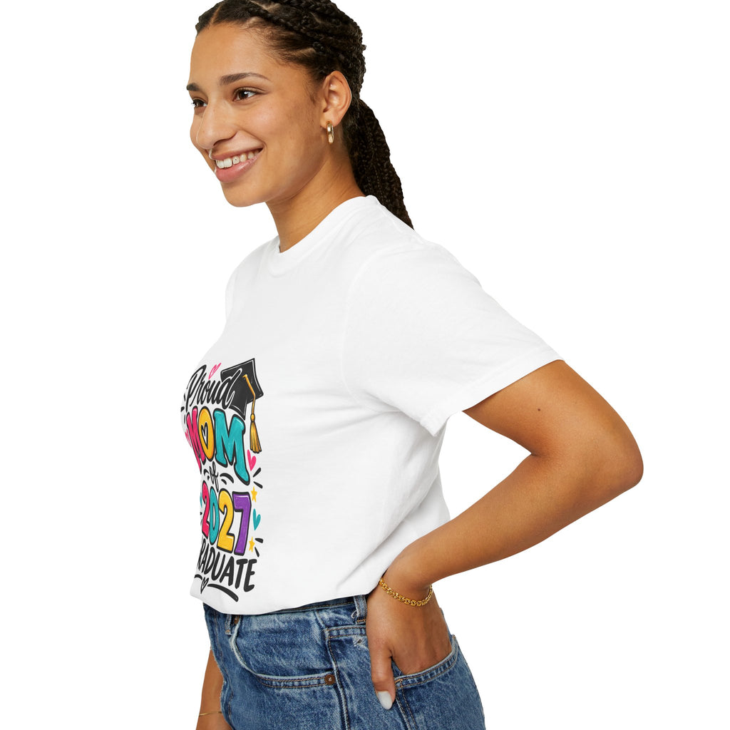 Proud Mom of 2027 Graduate T-Shirt